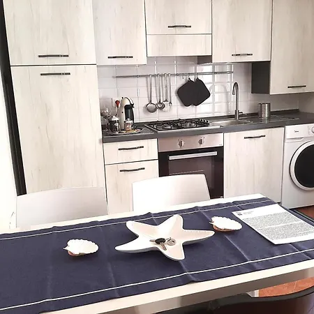 Paradise 5 Terre Blue * La Spezia